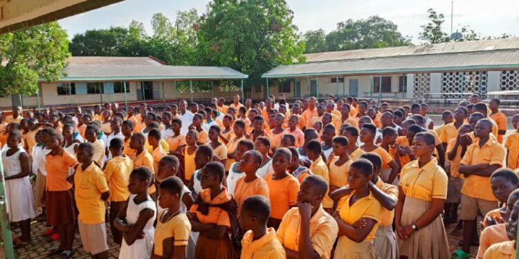 NANDOM: 883 Candidates Sit for BECE Today