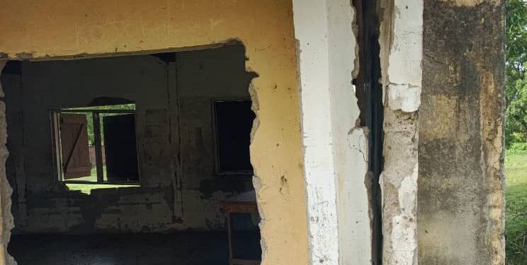 DBI: Jimpensi D/A Primary School On The Verge Of Collapse