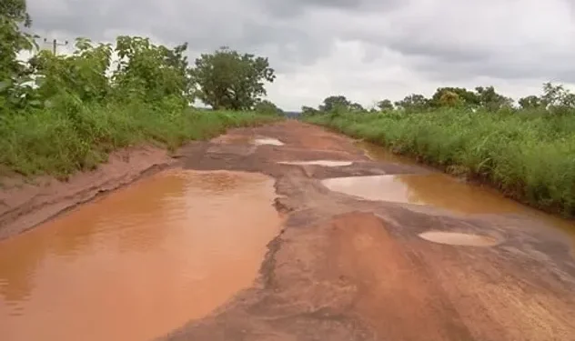 Sakai Residents Demand Inclusion in District Road Improvement Program