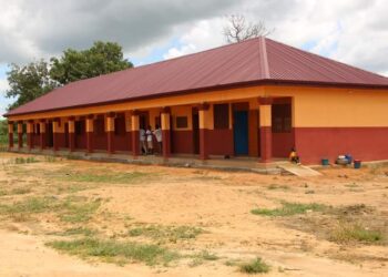 SOCO PROJECT: Navariwie Gets New 3-Unit Classroom Block.