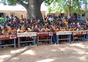 Philanthropist Donates Furniture to Tafiasi School After Media Report