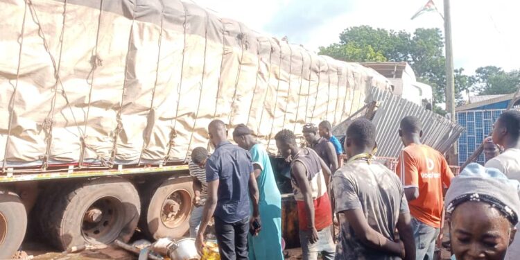 ACCIDENT: Several Stalls and Wares Destroyed At Nadowli