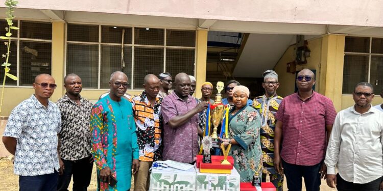 The Hudu Foundation Supports Quiz Competition with 1,000 Exercise Books and Awards Package