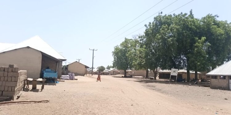 Jijen Community Appeals for Good Roads And Telecom Network