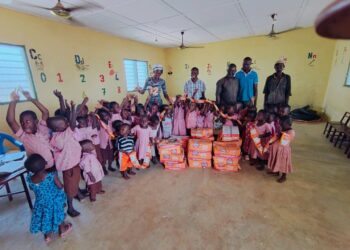 Philanthropist, Eugene Yirbuor Donates 200 Boxes of Kivo Gari Mix to Schools And Orphanage