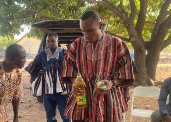 Busie East Assembly Member Donates Food Items to Vulnerable People