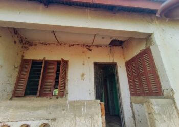 Teachers’ Quarters in Dondometeng Left to Rot