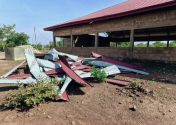 Heavy rainstorm causes destruction in Dondometeng, Puffien and Bu communities:
