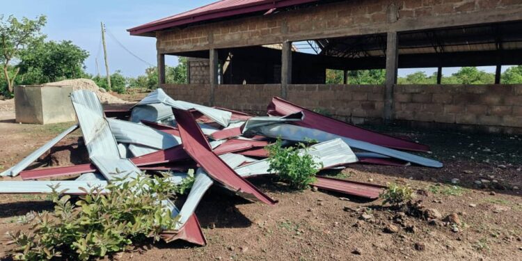 Heavy rainstorm causes destruction in Dondometeng, Puffien and Bu communities: