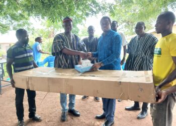 Nadowli/Kaleo MP Donates Medical Equipment and Streetlights to Nator Duori CHPS