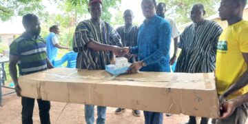 Nadowli/Kaleo MP Donates Medical Equipment and Streetlights to Nator Duori CHPS