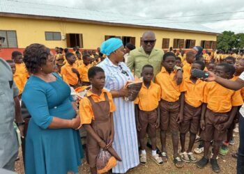 Speaker Bagbin Donates 300 Uniforms to Newly Relocated Tendamba School