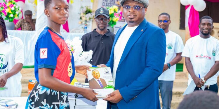 JIRAPA: 60 Young Minds Get Free Tuition, Books and Career Guidance from Anwelle Foundation