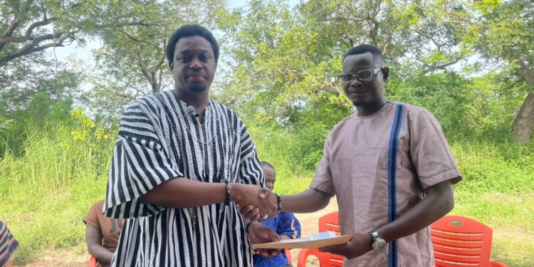 Nadowli-Kaleo MP Donates GH¢35,000 to Support Maternity Ward in Goli
